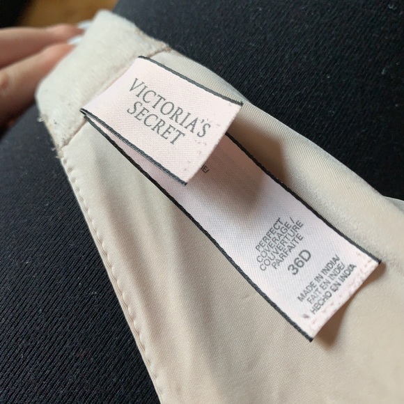 Victoria’s Secret 36D Beige Bra - Picture 4 of 4